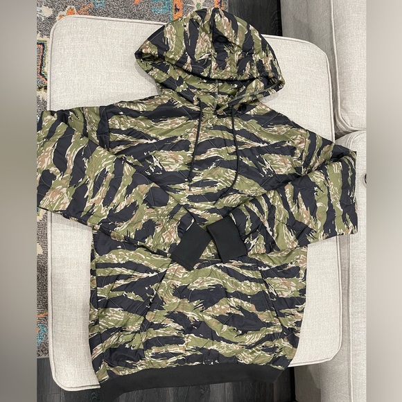 Black Rifle Coffee Company Men’s Camouflage Hooded Sweatshirt - Picture 1 of 3